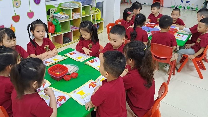 'Giáo dục bền vững cần hướng trẻ đến việc có một trái tim nóng và cái đầu lạnh'