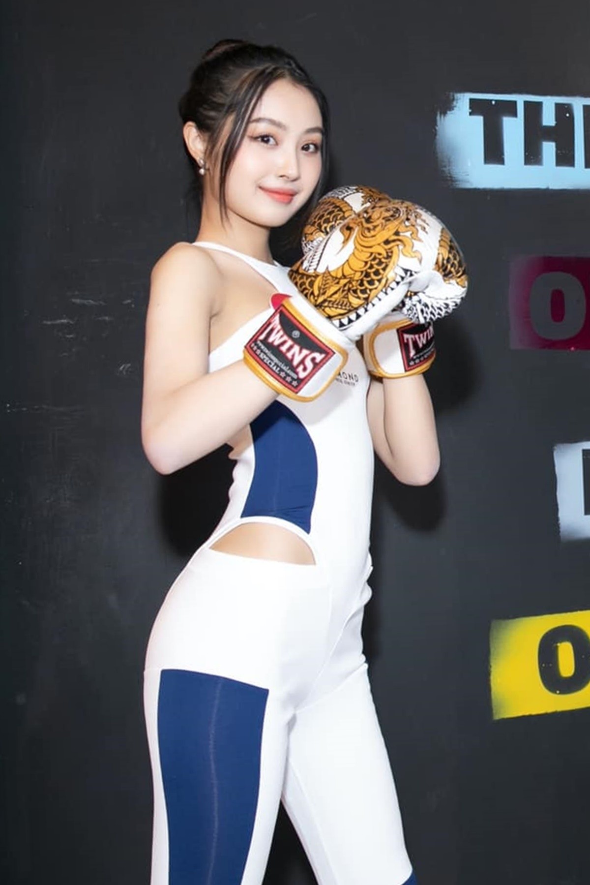 Chân dung cô gái xinh đẹp có vòng eo nhỏ nhất cuộc thi Hoa hậu Việt Nam 2022