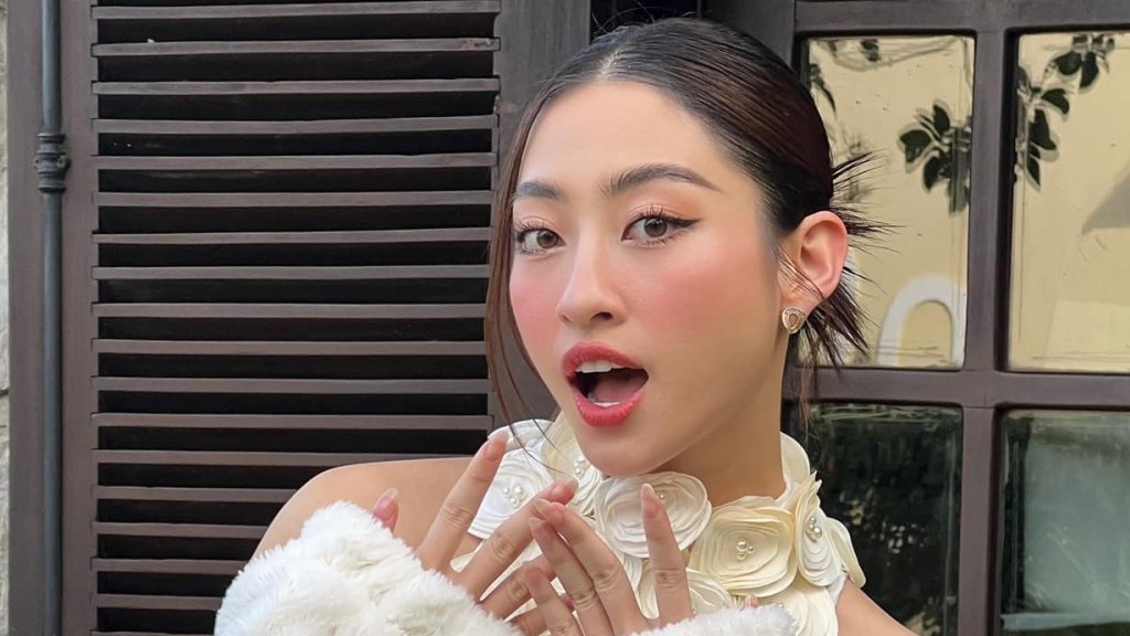 Sao Việt: Quốc Trường đi Qatar ủng hộ Lionel Messi, Ca sĩ Minh Hằng nổi bật khi diện 'cây đen'