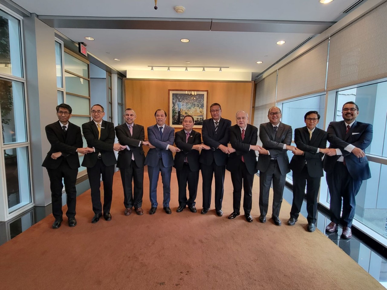 Đại sứ Nguyễn Quốc Dũng và Đại sứ/Đại biện các nước ASEAN tại Washington, Mỹ.