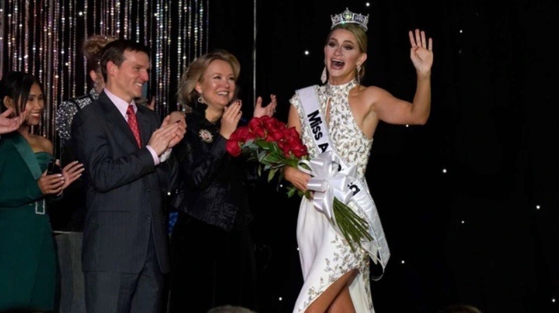 Hoa hậu Mỹ 2023 là sinh viên nghiên cứu hạt nhân