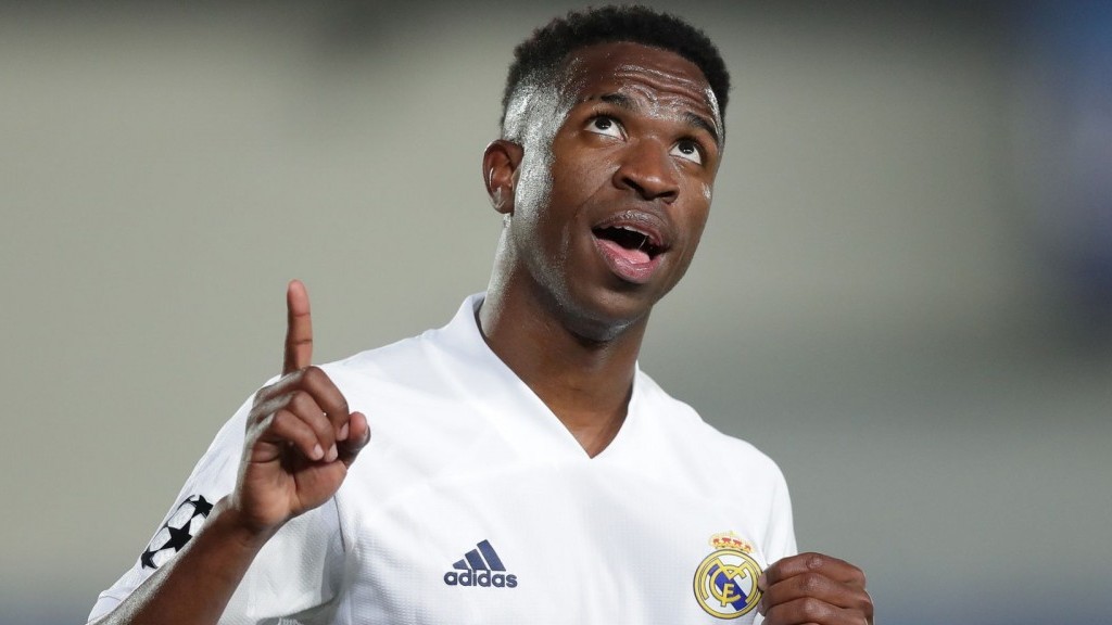 Tiểu sử tiền vệ Vinicius Jr