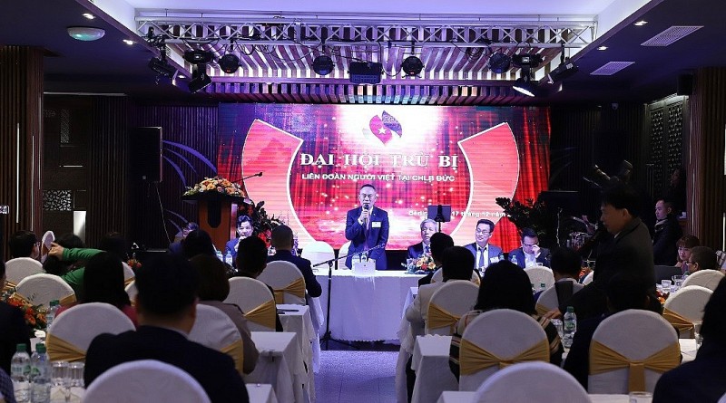 Hướng tới mái nhà chung gắn kết người Việt ở Đức Hướng tới mái nhà chung gắn kết người Việt ở Đức