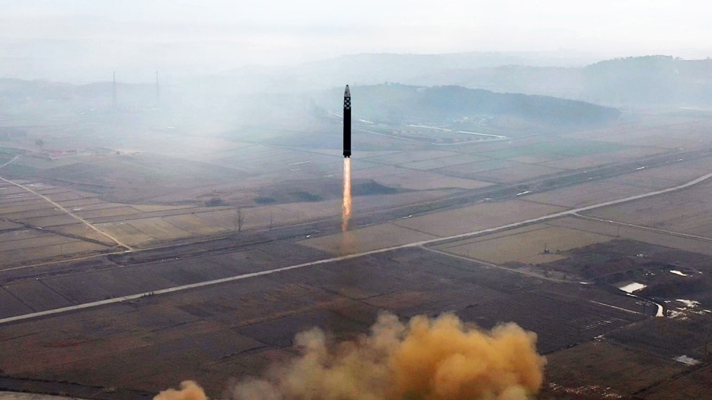 Bán đảo Triều Tiên đầu năm mới: Bình Nhưỡng công khai tham vọng, Seoul 'mất ngủ' tính kịch bản, Washington có thể 'ung dung'?