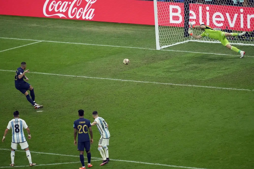 Nỗi buồn mang tên... Kylian Mbappe