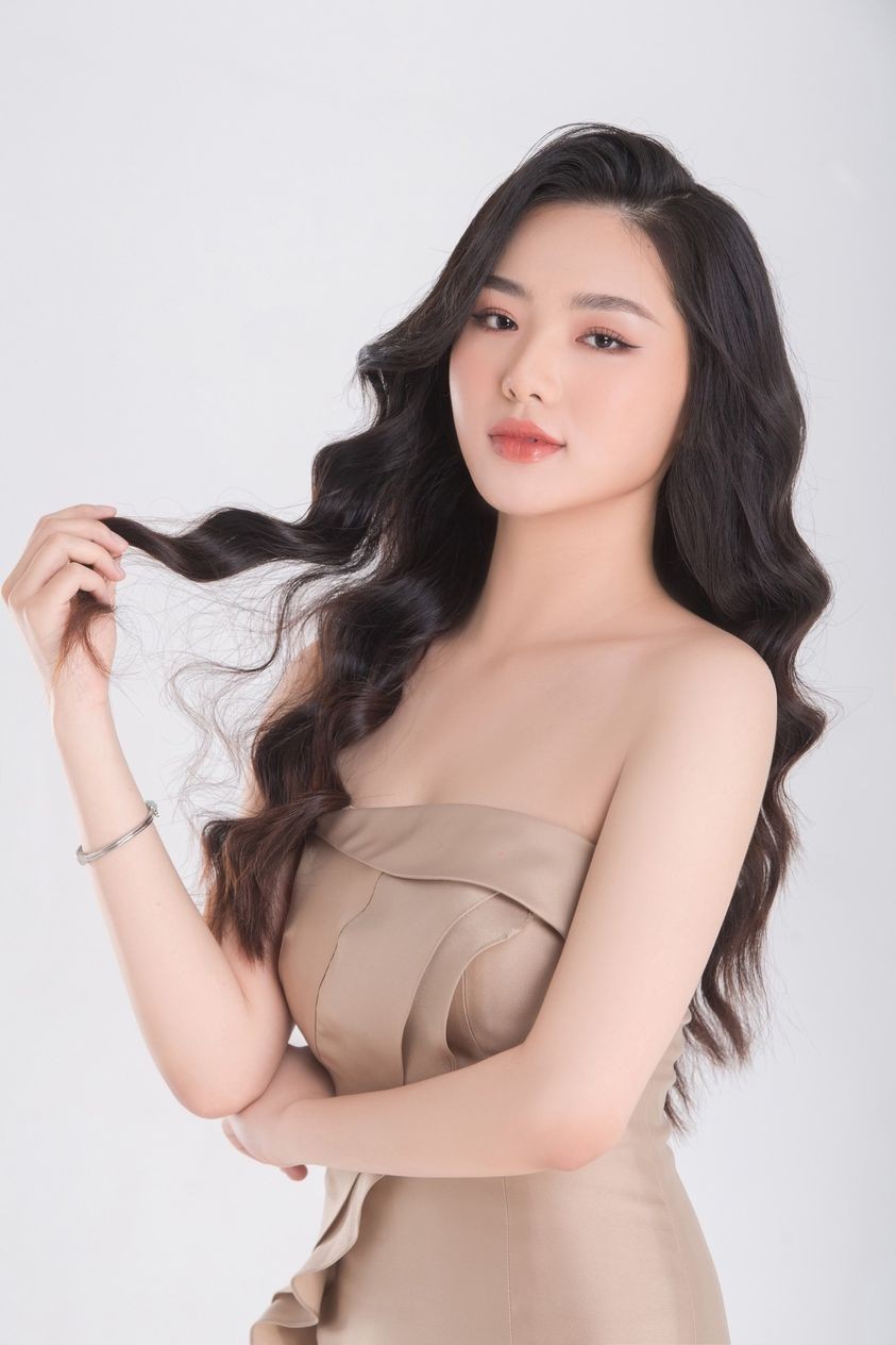 Nữ sinh 19 tuổi, đoạt 13 huy chương khiêu vũ thi Hoa hậu Việt Nam 2022 Nữ sinh 19 tuổi, đoạt 13 huy chương khiêu vũ thi Hoa hậu Việt Nam 2022