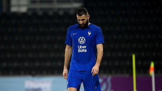 Karim Benzema bất ngờ tuyên bố chia tay đội tuyển Pháp