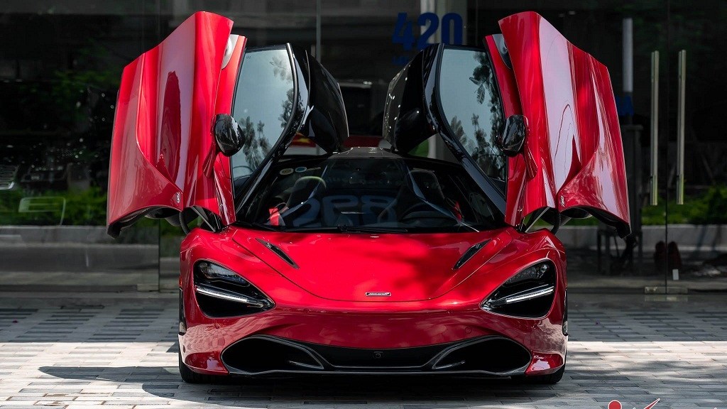 Cận cảnh siêu xe McLaren 720S giá 25 tỷ tại Việt Nam
