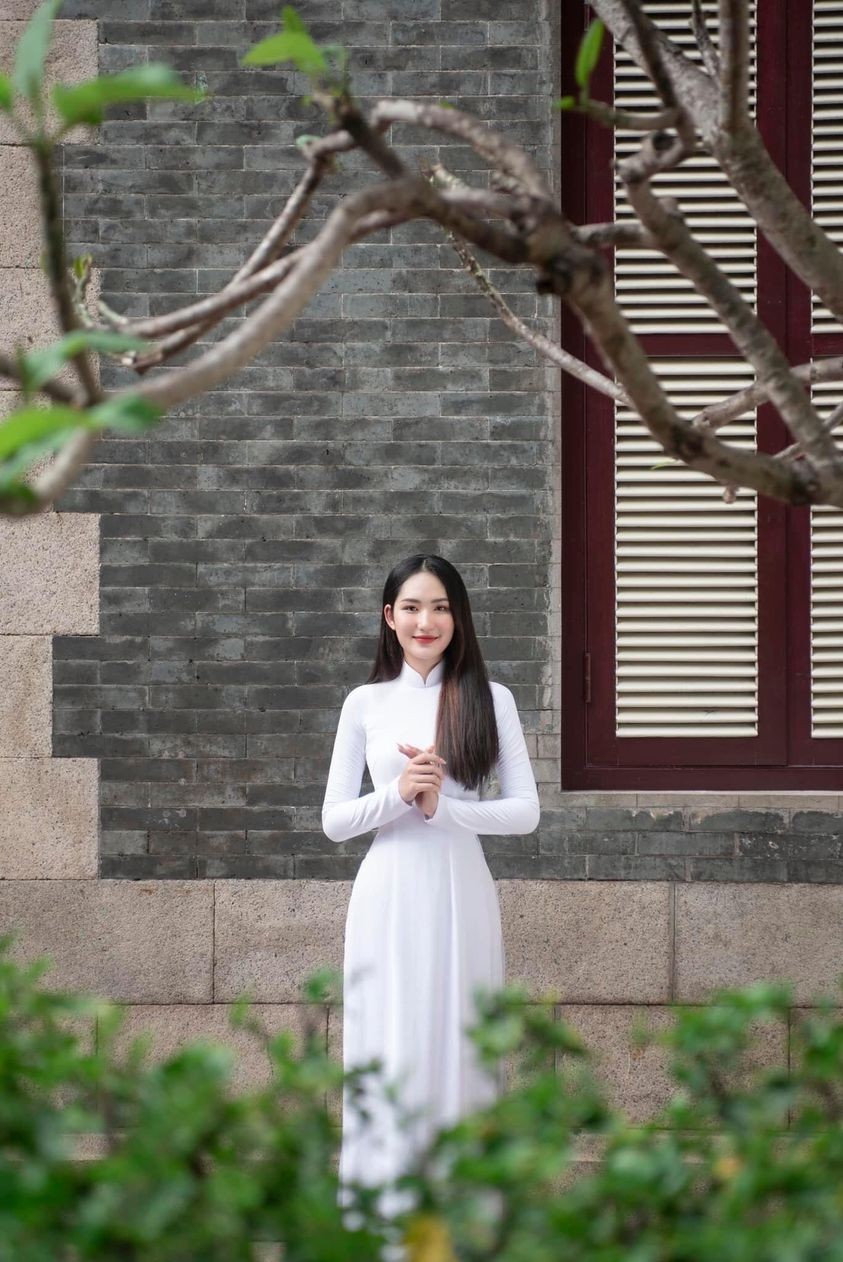 Nữ sinh 1,76 m từng bị miệt thị 'cao, xấu' thi Hoa hậu Việt Nam 2022