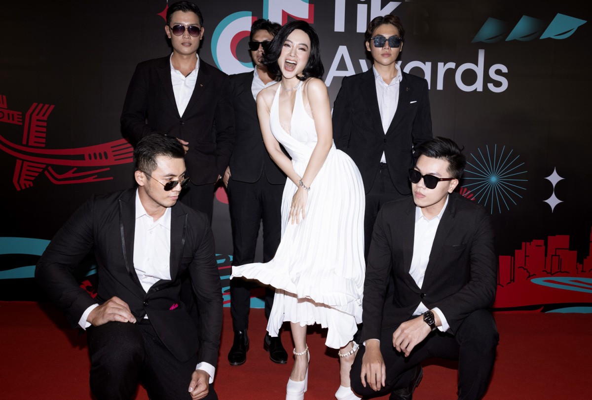 Angela Phương Trinh