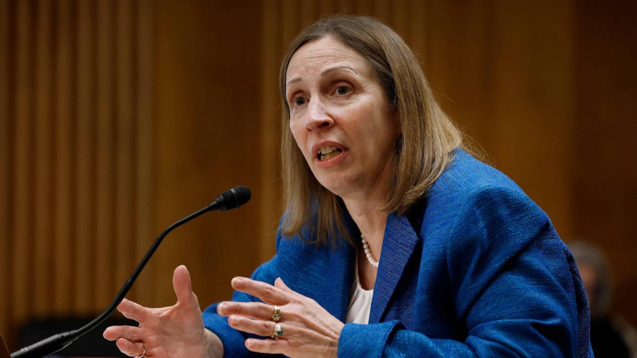 (12.22) Bà Lynne Tracy trong buổi điều trần của Thượng viện Mỹ ngày 30/11. (Nguồn: AFP)