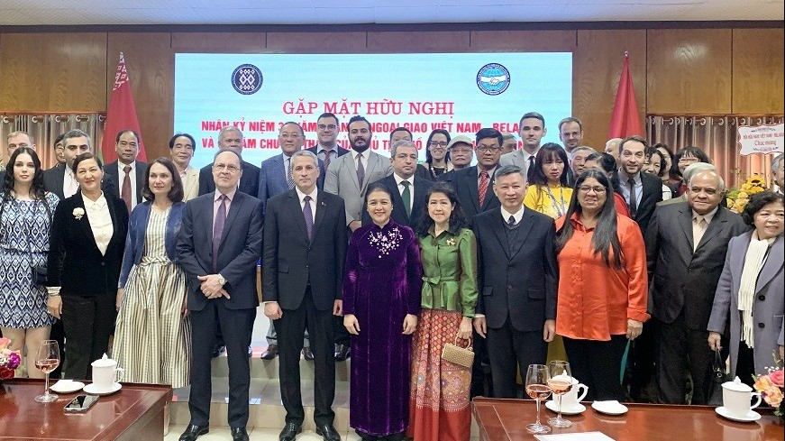 Gặp mặt hữu nghị nhân 65 năm chuyến thăm đầu tiên của Chủ tịch Hồ Chí Minh đến Minsk, Belarus