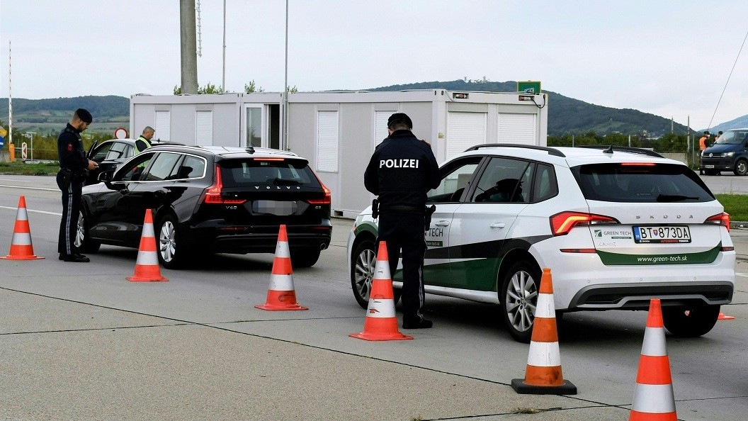 Lý do Áo gia hạn kiểm soát biên giới với Slovakia