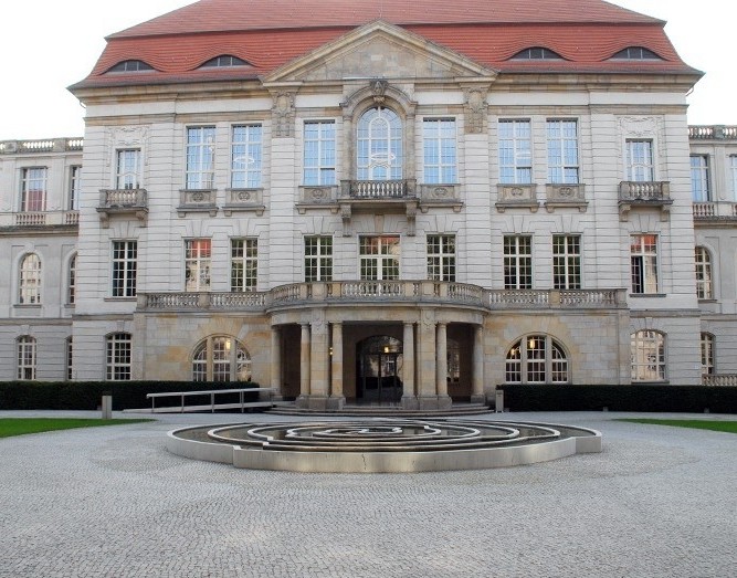 Vì sao Đức đình chỉ các biện pháp thúc đẩy kinh doanh với Iran?