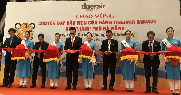 Đây là chuyến bay đầu tiên của hãng Tigerair Taiwan tới thị trường Việt Nam - Ảnh:VGP/Lưu Hương Đây là chuyến bay đầu tiên của hãng Tigerair Taiwan tới thị trường Việt Nam - Ảnh:VGP/Lưu Hương