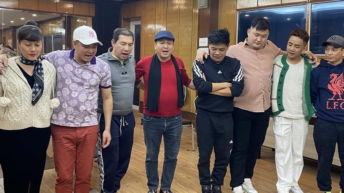 Hình ảnh hậu trường của dàn diễn viên tập Táo Quân 2023