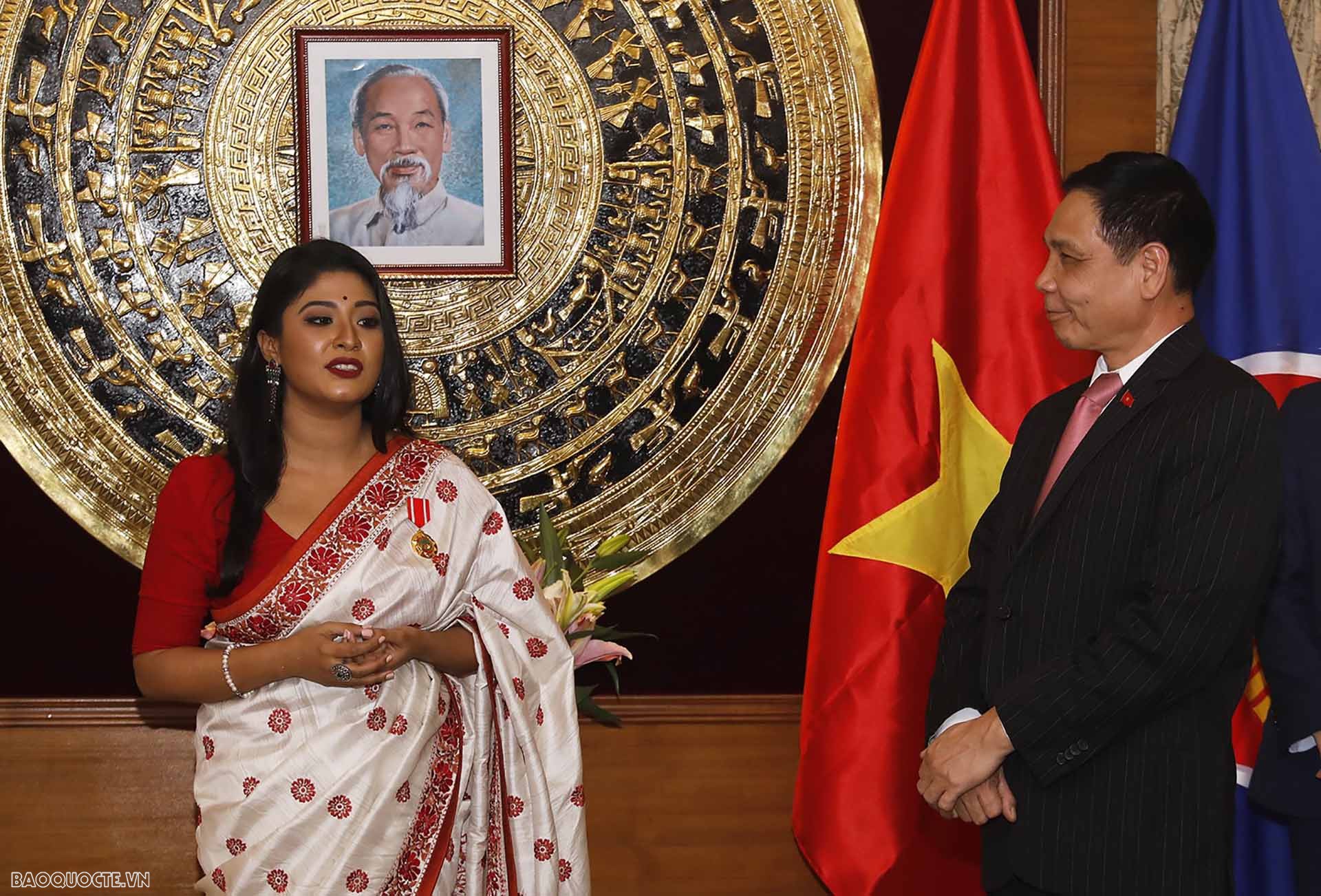 Cô Pooja Sengupta phát biểu.