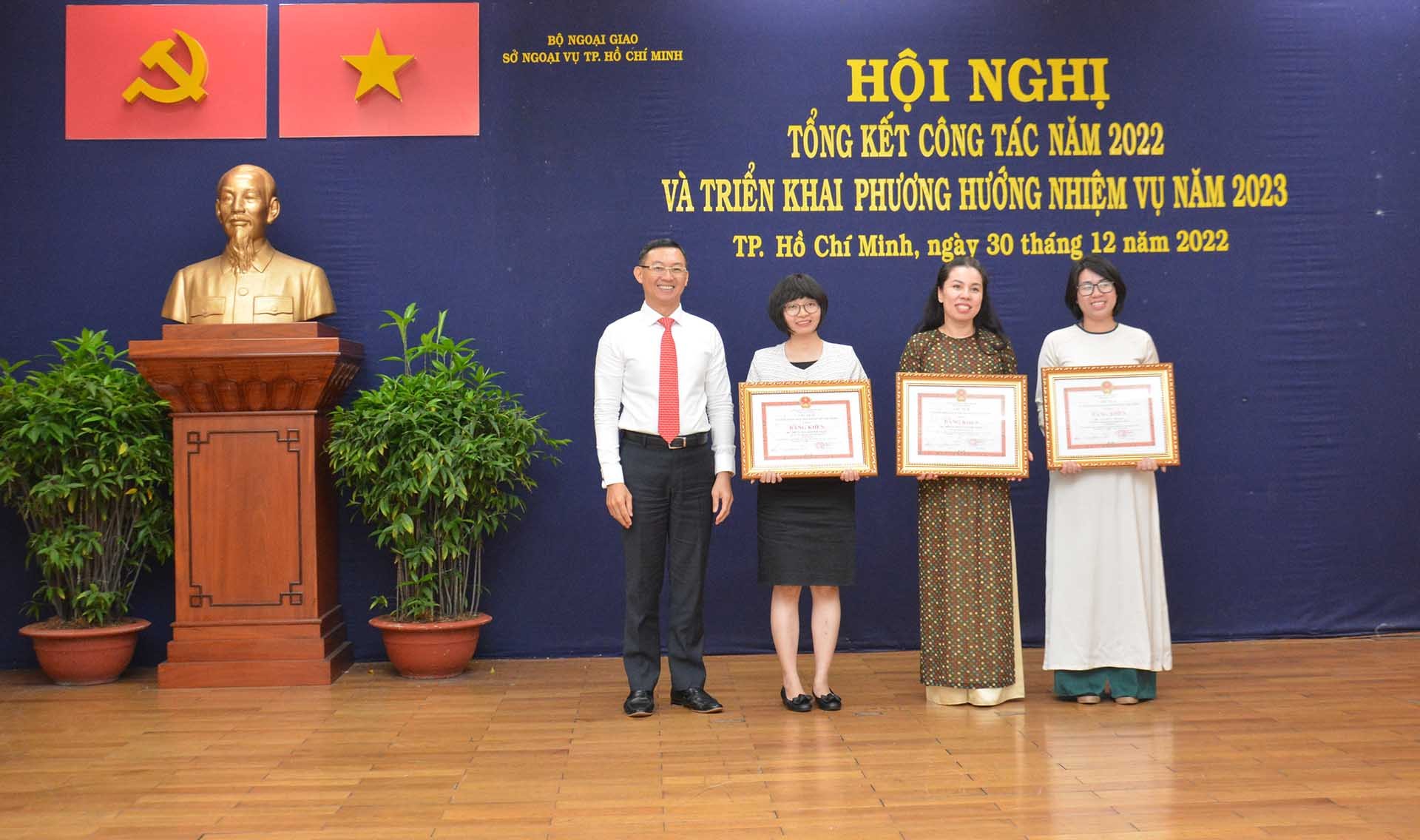 Sở Ngoại vụ thành phố Hồ Chí Minh tổ chức Hội nghị tổng kết công tác 2022 và triển khai nhiệm vụ 2023 Sở Ngoại vụ TP. Hồ Chí Minh tổng kết công tác 2022 và triển khai nhiệm vụ 2023