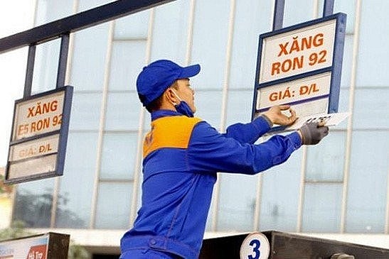 Giá xăng dầu hôm nay 1/1: Năm 2023, dự báo khởi sắc; vì sao giá xăng trong nước tăng sau nhiều lần hạ nhiệt? Giá xăng dầu hôm nay 1/1: Năm 2023, dự báo khởi sắc; vì sao giá xăng trong nước tăng sau nhiều lần hạ nhiệt?