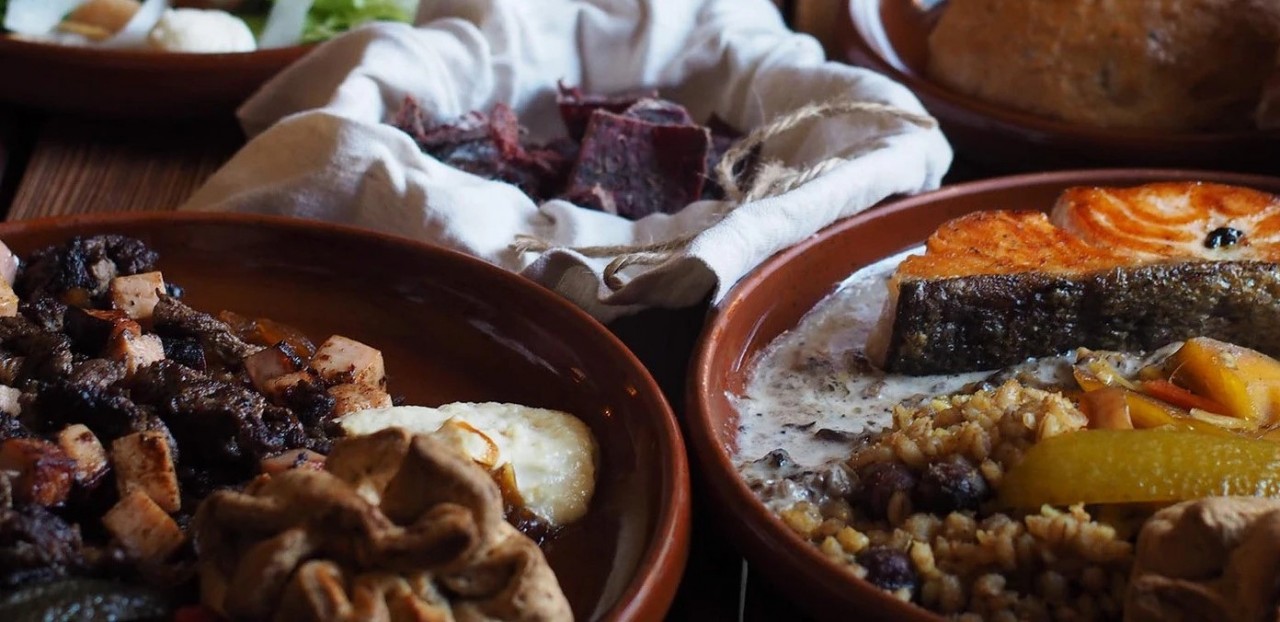 Muôn kiểu đón năm mới độc lạ trên thế giới