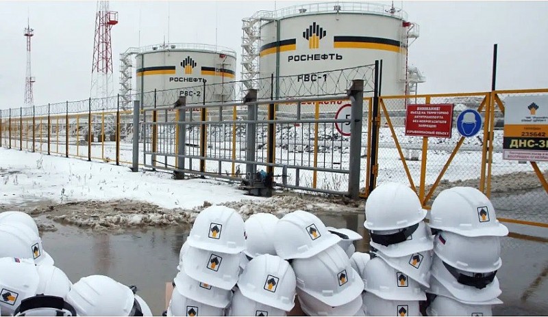 Giá xăng dầu hôm nay 2/1: Giá dầu sẽ tiếp tục biến động Giá xăng dầu hôm nay 2/1: Năm nay, giá dầu sẽ tiếp tục biến động