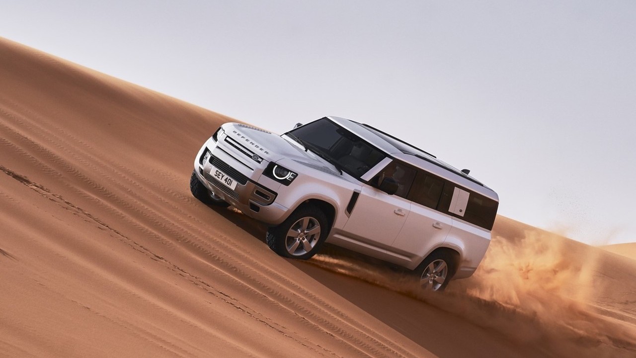 Xe điện Land Rover Defender dự kiến sẽ ra mắt vào năm 2025