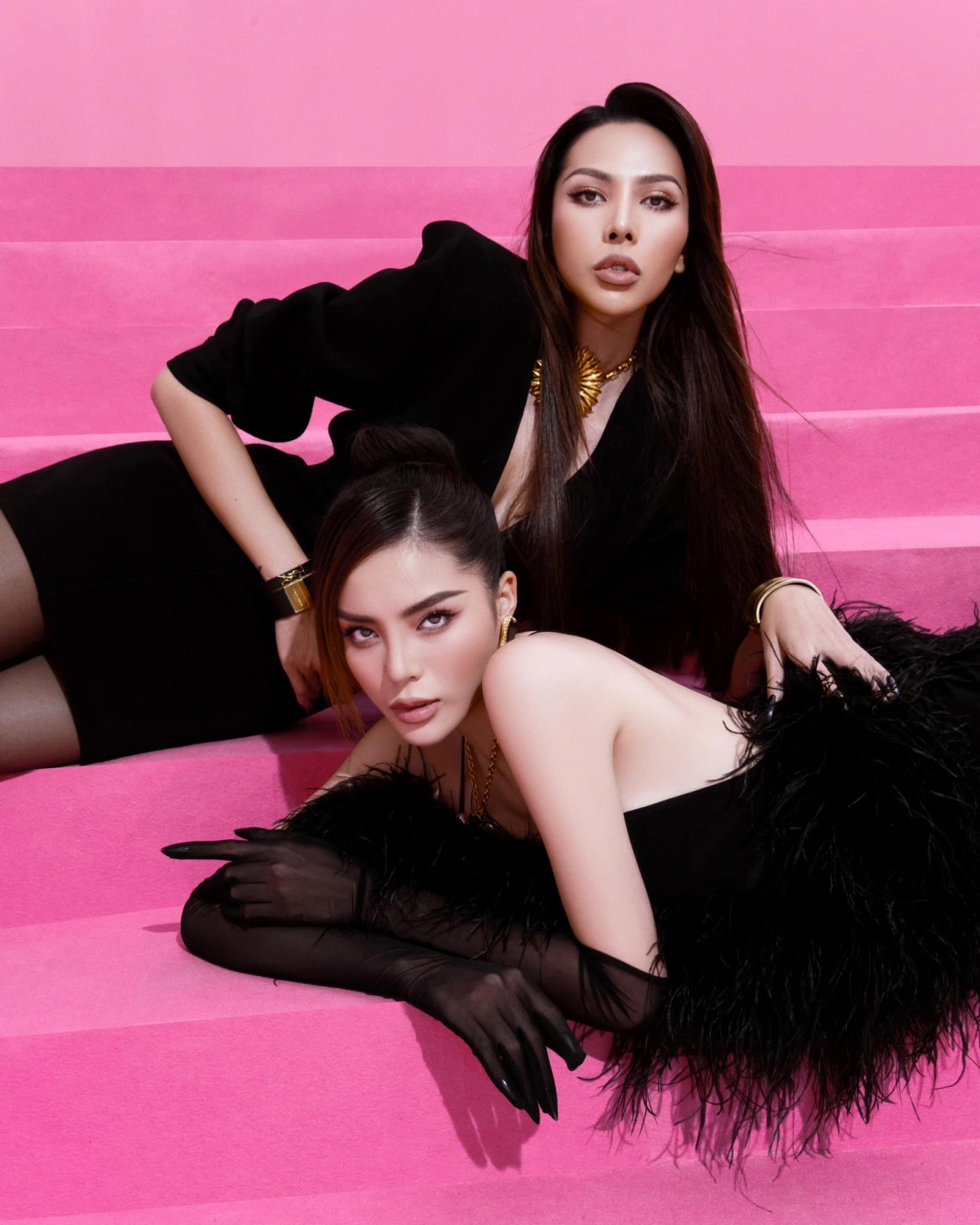 Kỳ Duyên, Minh Triệu nóng bỏng trong bộ ảnh mới