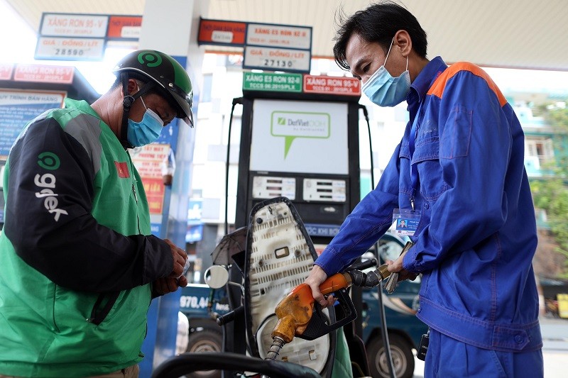 Giá xăng dầu hôm nay 6/1: Giá xăng dầu hôm nay 6/1: