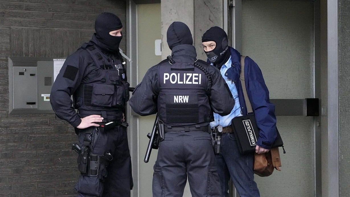 Đức chặn đứng kịp thời âm mưu khủng bố 'bạo lực nghiêm trọng' bằng chất độc hóa học