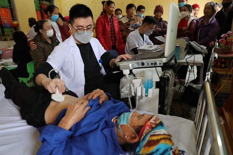 Tết đồng bào 2023: Mang Tết sớm, Tết ấm no đến với người dân vùng sâu, vùng xa