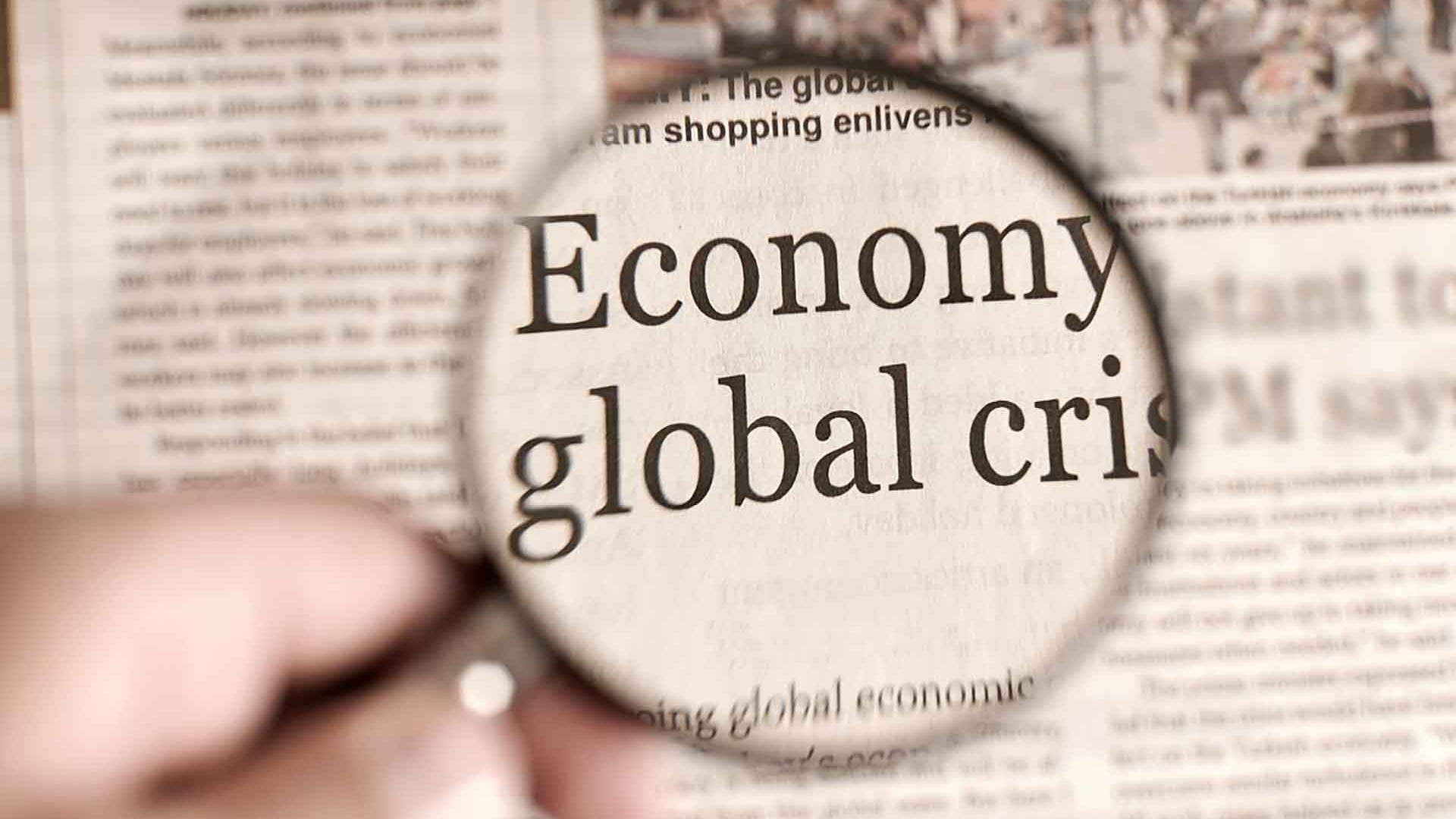 Triển vọng kinh tế thế giới 2023: Bức tranh ít màu hồng?