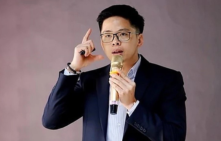 Sáng chế vòng đeo đầu thông minh Sáng chế vòng đeo đầu thông minh