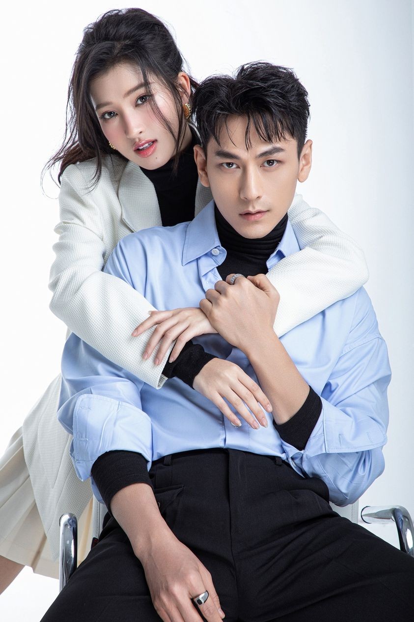 Cùng ngắm bộ ảnh tình tứ với Á hậu Phương Nhi và Isaac