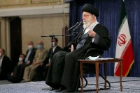 Iran: Lãnh tụ tối cao Khamenei đổi lỗi cho phương Tây vì tình hình trong nước, Canada tung đòn trừng phạt mới