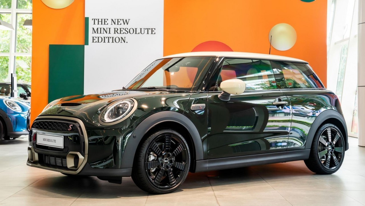 Mini Cooper S 3 cửa Resolute Edition có mặt tại Việt Nam, giá gần 2,3 tỷ đồng