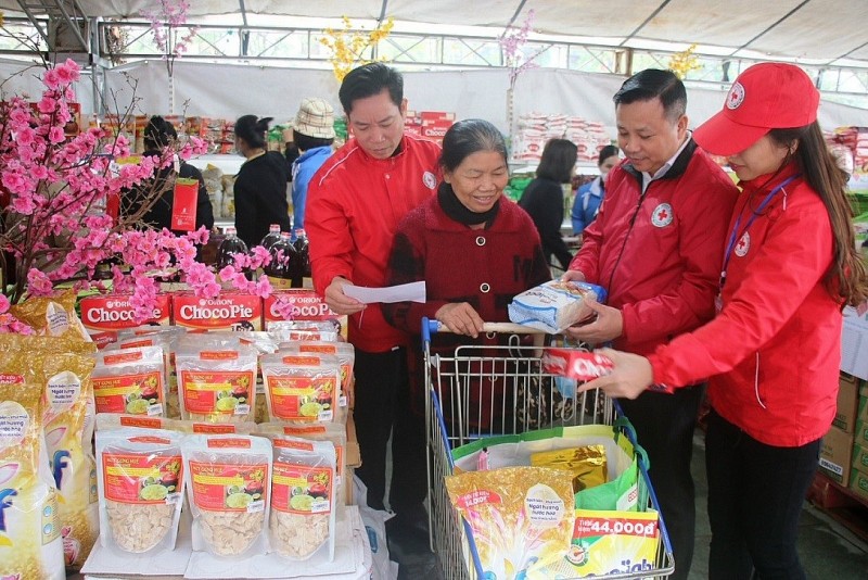 Ý nghĩa chương trình 'Chợ Tết 0 đồng' cho người nghèo, người có hoàn cảnh khó khăn