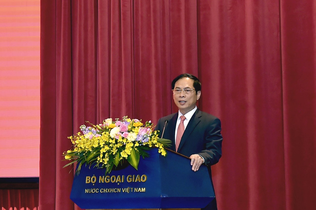 Đoàn kết, sáng tạo, kỷ cương, bản lĩnh, vượt mọi thách thức, phát huy vai trò tiên phong của đối ngoại trong giai đoạn phát triển mới của đất nước