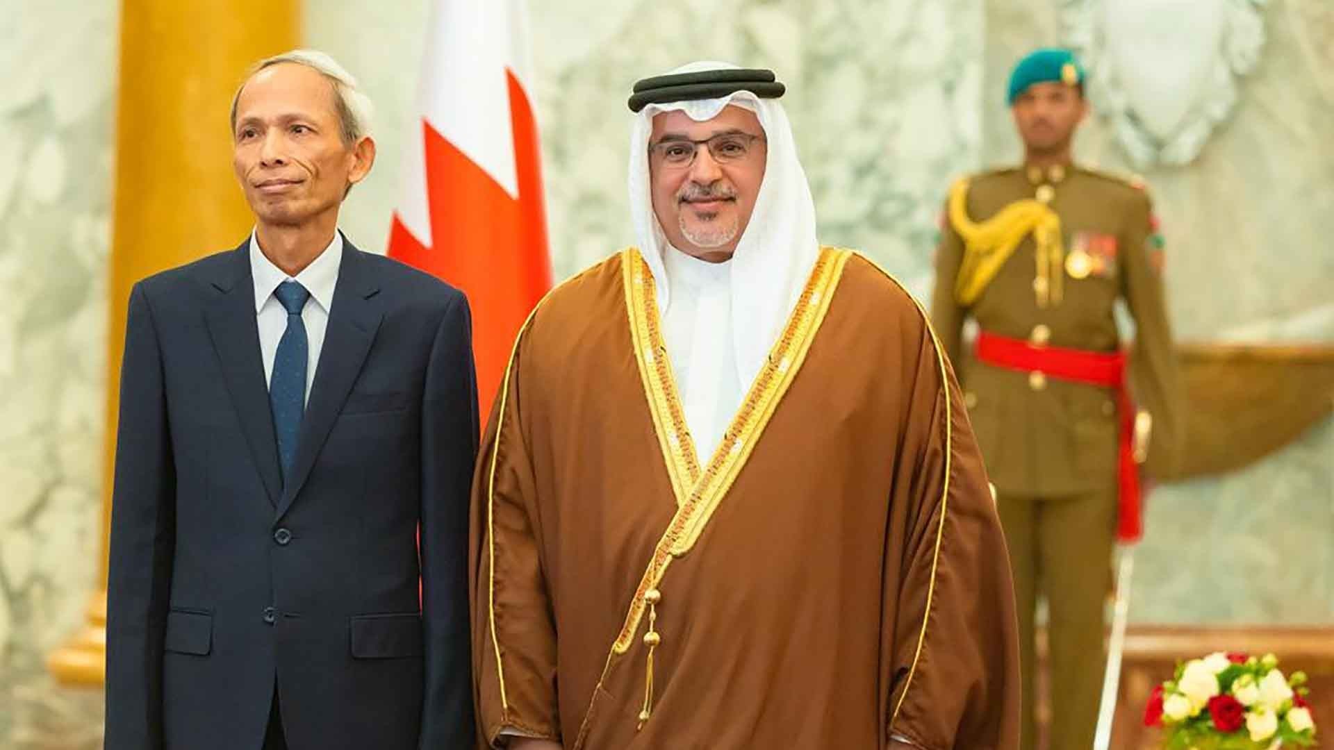 Đại sứ Đặng Xuân Dũng trình Thư ủy nhiệm tại Bahrain