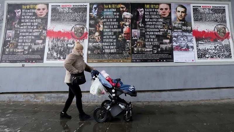 Không đòi được Đức bồi thường, Ba Lan làm căng, tính nhờ Mỹ ra mặt