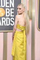 Dàn sao mặc gợi cảm 'đổ bộ' thảm đỏ trao giải Quả cầu vàng 2023