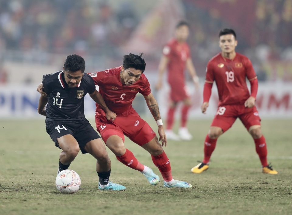 AFF Cup 2022: Tổ trọng tài người Hàn Quốc điều khiển trận chung kết lượt đi Việt Nam vs Thái Lan AFF Cup 2022: Tổ trọng tài người Hàn Quốc điều khiển trận chung kết lượt đi Việt Nam vs Thái Lan