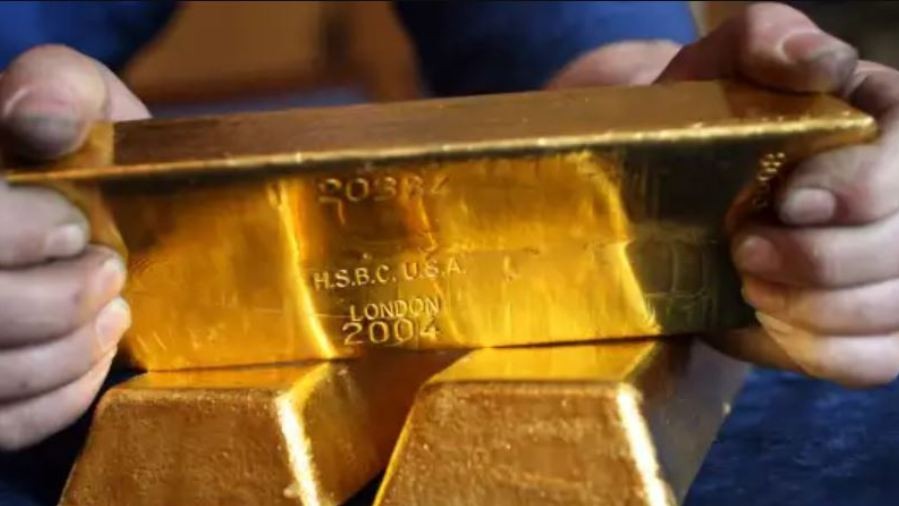 Giá vàng hôm nay 12/1: Giá vàng đứng vững, trọng tâm thị trường đang xoay chuyển, có nên đầu tư 'lướt sóng'?