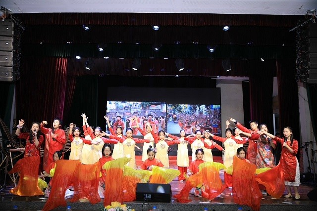 Giao lưu nghệ thuật quốc tế nhân dịp Tết Quý Mão