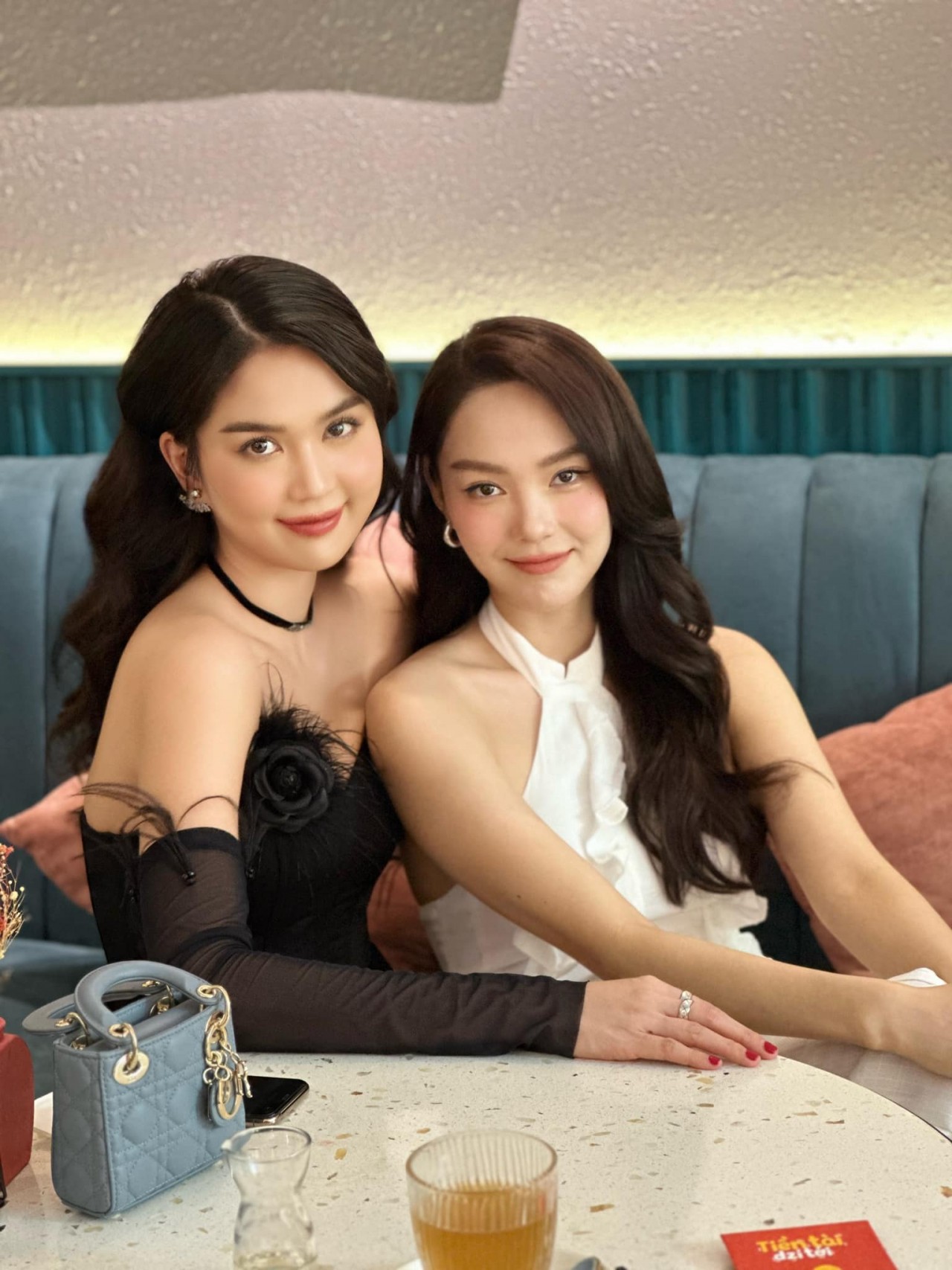 Sao Việt Sao Việt