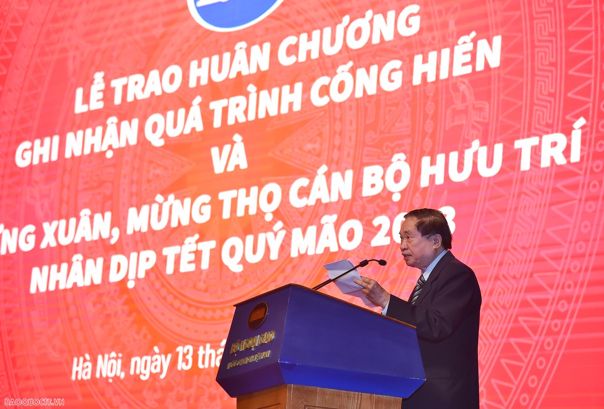 Bộ trưởng Bùi Thanh Sơn chúc Tết cán bộ hưu trí Bộ Ngoại giao