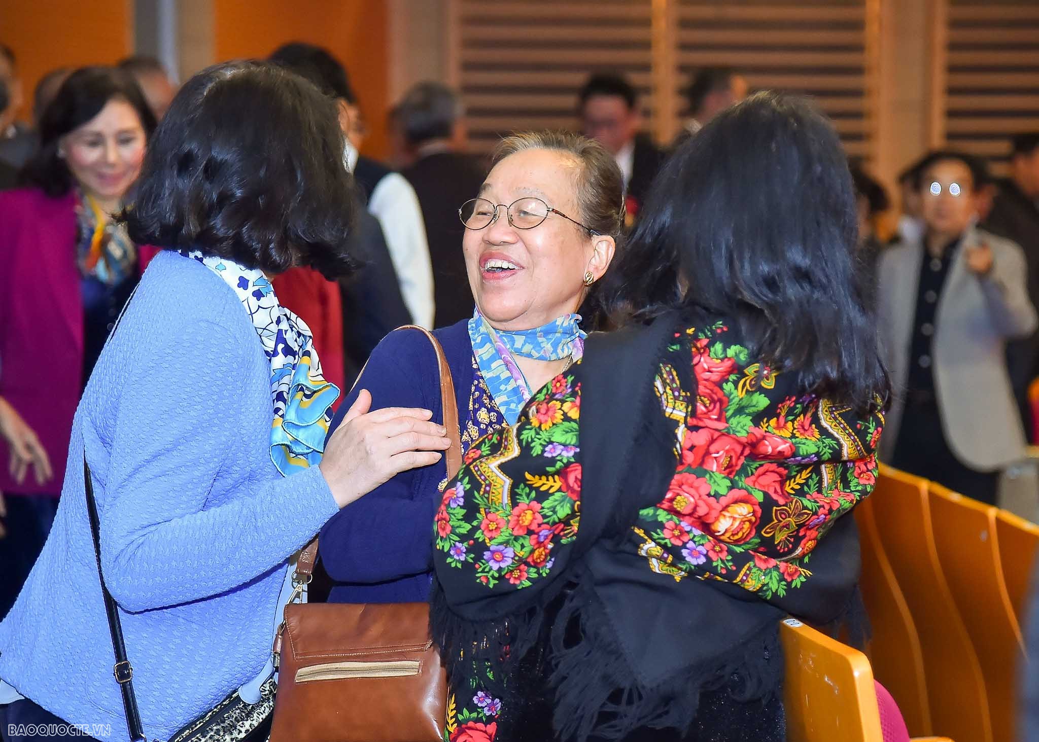 Bộ trưởng Bùi Thanh Sơn chúc Tết cán bộ hưu trí Bộ Ngoại giao