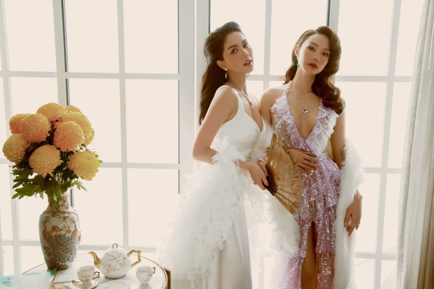 Minh Hằng, Ngọc Trinh sexy