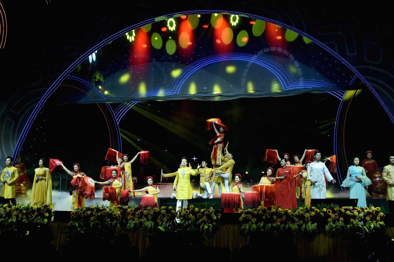 Khai mạc chương trình giao lưu nghệ thuật  Xuân Quê hương năm 2023