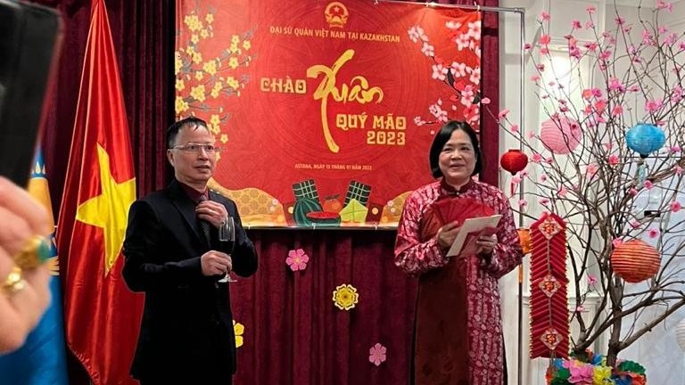 ‘Xuân Quê hương’ đầm ấm trên đất nước Kazakhstan