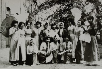 Hiệp định Paris, sự ủng hộ của một cộng đồng mạnh